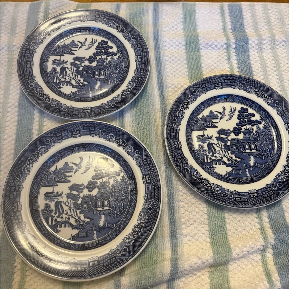 Blue willow plates johnson bros one plate